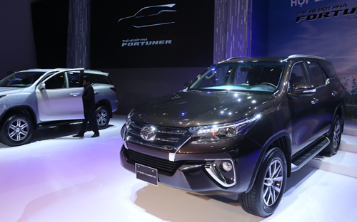 Fortuner2 cf4da Ngắm nhìn Toyota Fortuner mới có giá từ 981 triệu đồng