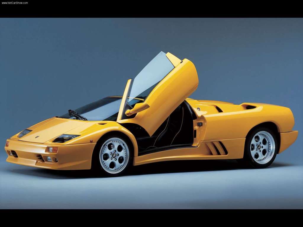 Lamborghini Diablo Roadster 1996 16 Làm sao để mua được xe ưng ý với giá rẻ?